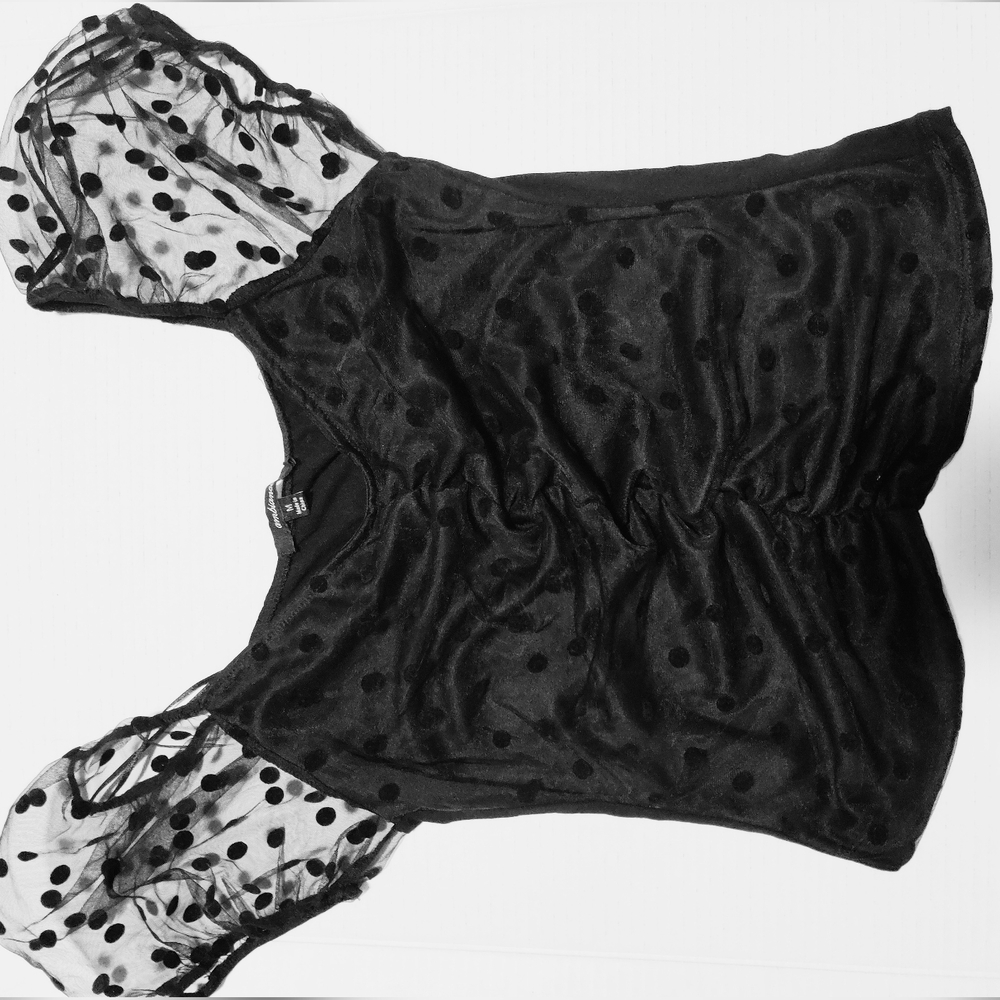 Medium blk Top